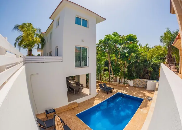 Sunshine Kapparis ヴィラ *