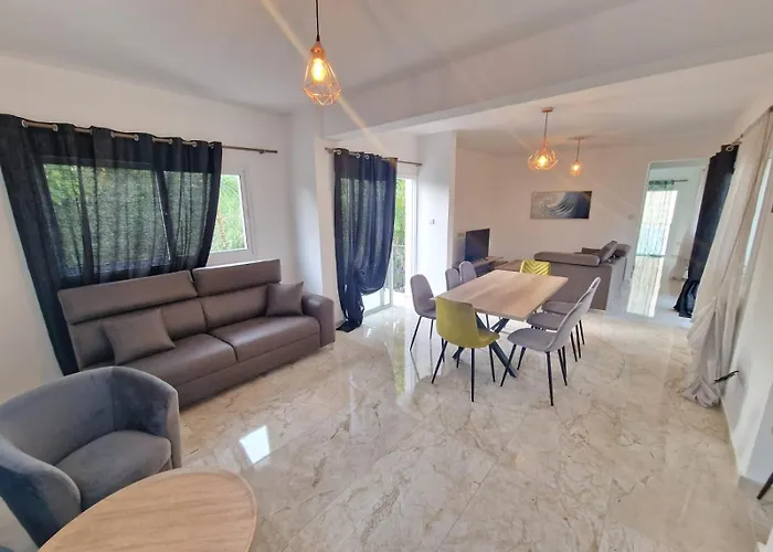 Villa Sunshine Kapparis Protarász